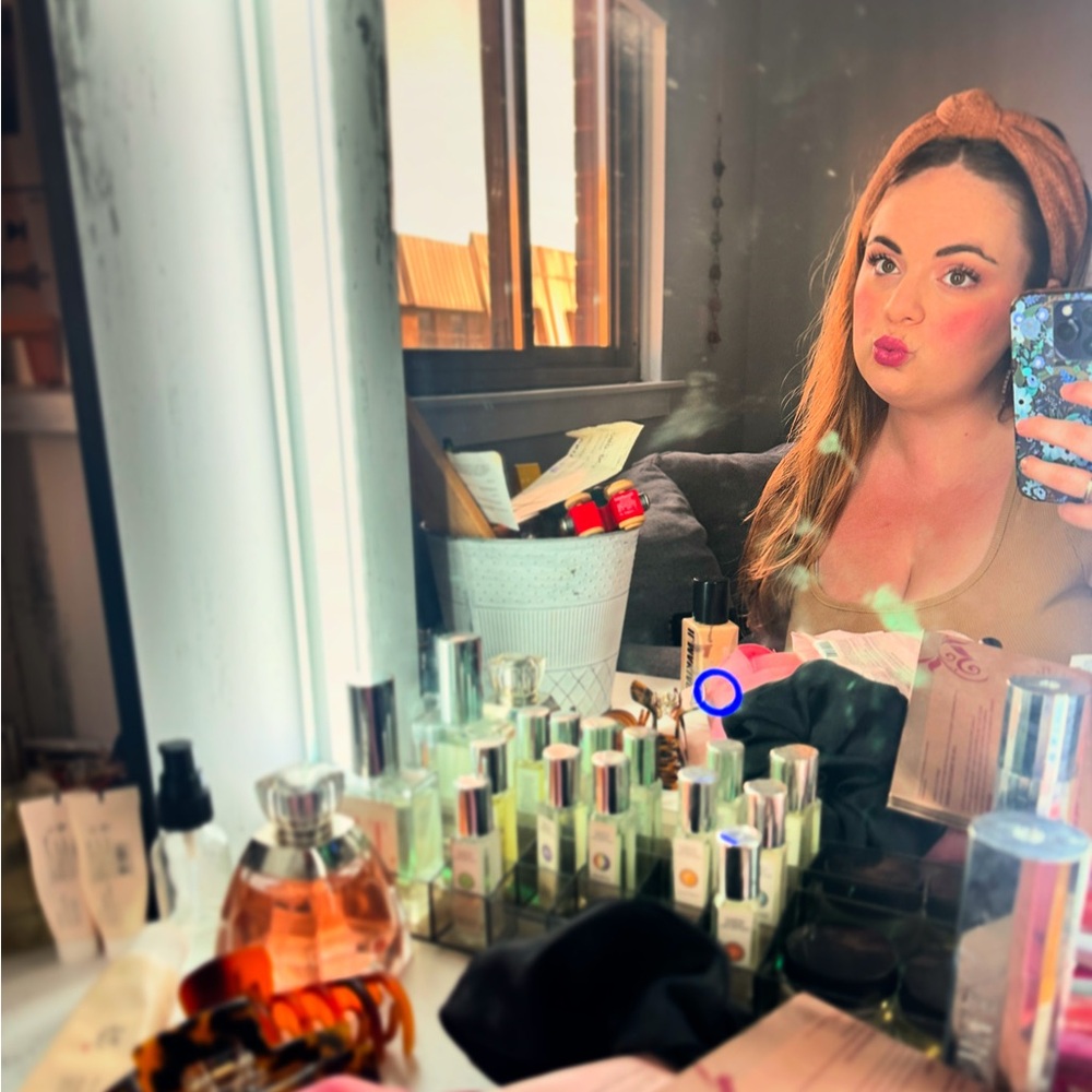 Meet your Posher, Madeline